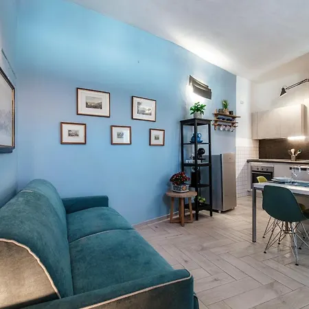 Barbablue Flat - The House Of Travelers * Como