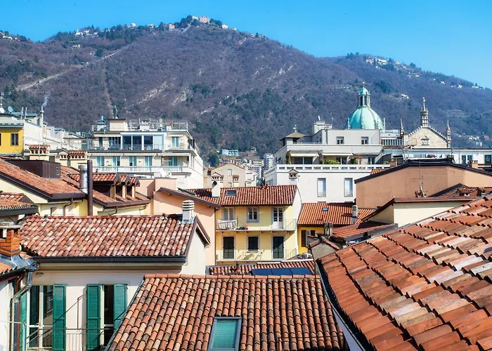 Barbablue Flat - The House Of Travelers Como