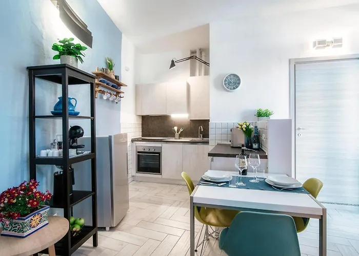 Barbablue Flat - The House Of Travelers * Como